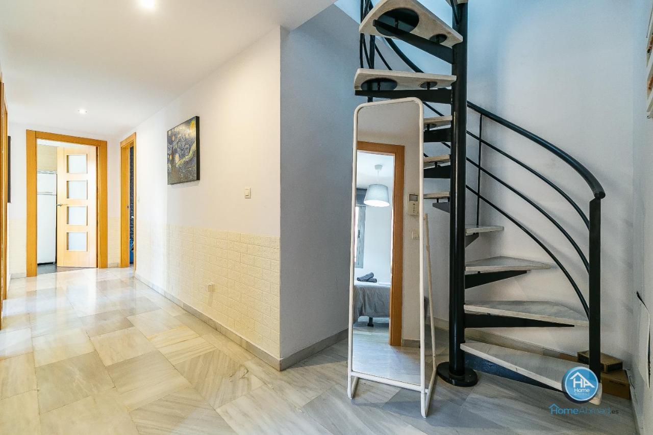 Premium Penthouse With Roof Terrace And Parking In Carlos Haya Малага Экстерьер фото