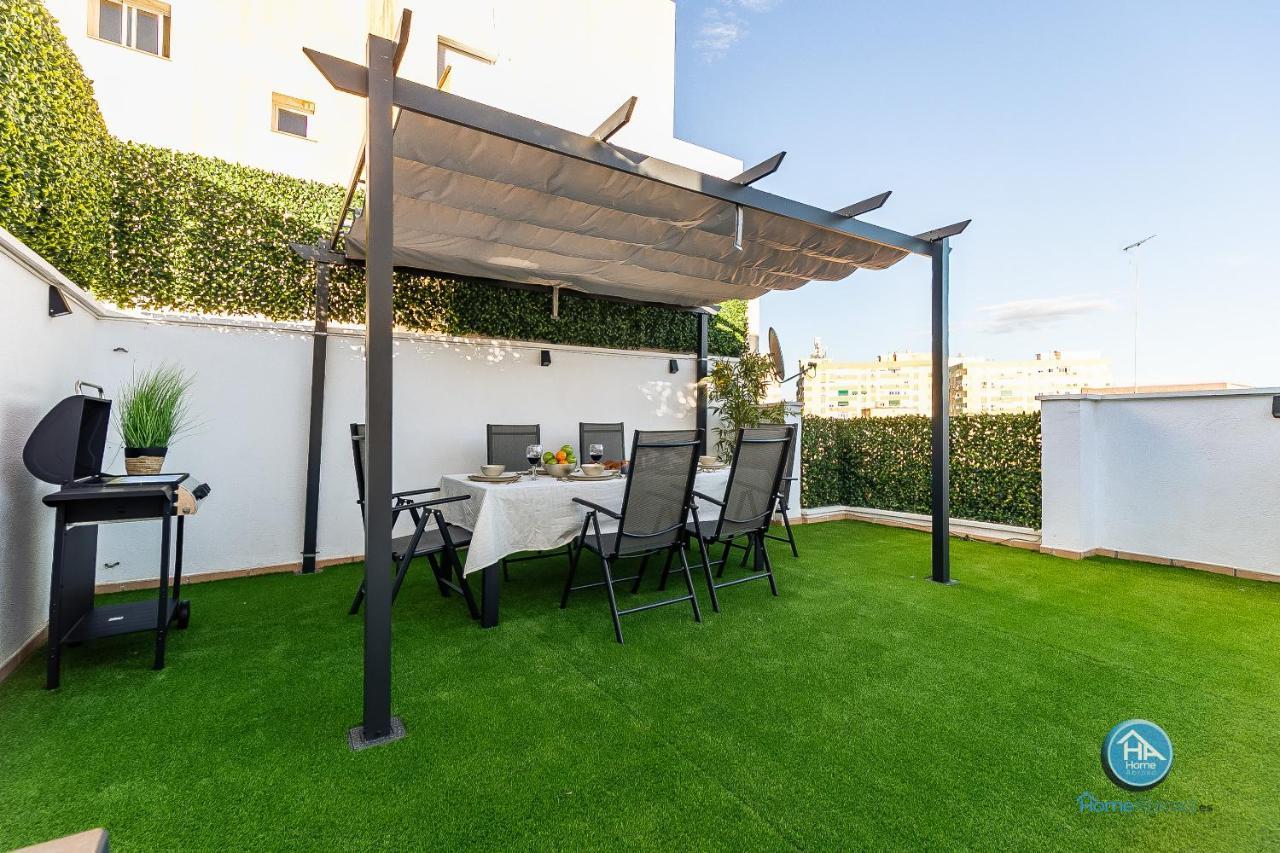 Premium Penthouse With Roof Terrace And Parking In Carlos Haya Малага Экстерьер фото